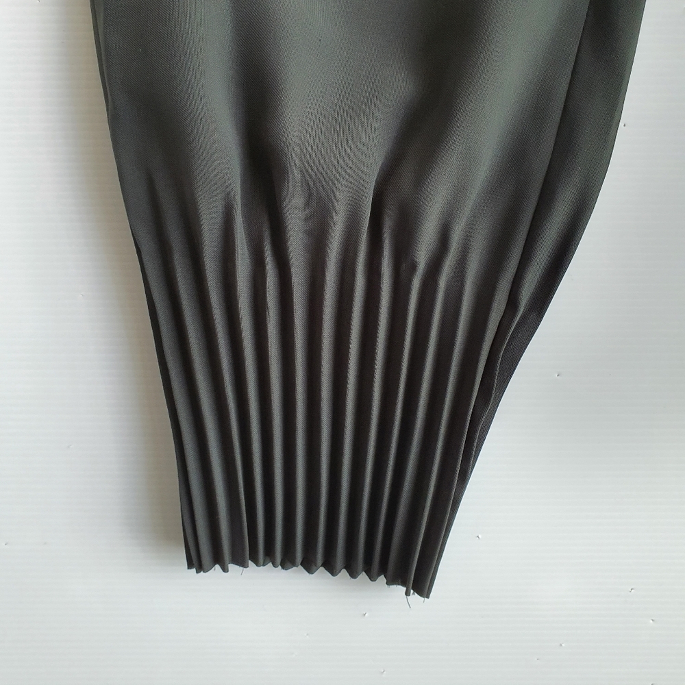 COS Women's Pleated Hem Khaki Green Pants with Pockets Size 12 - Picture 5 of 7